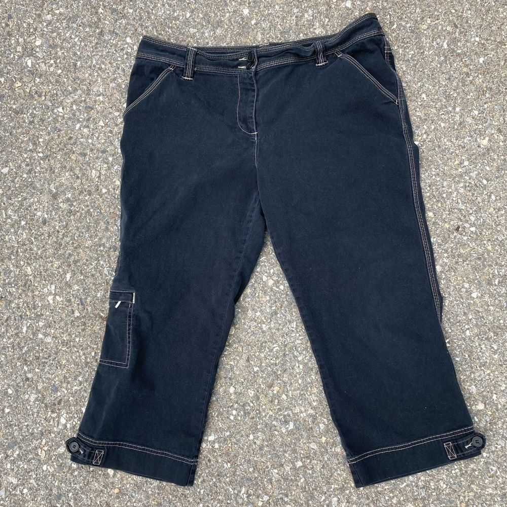 MADISON & MAX BLACK DENIM CROPPED PANTS WOMEN’S 16